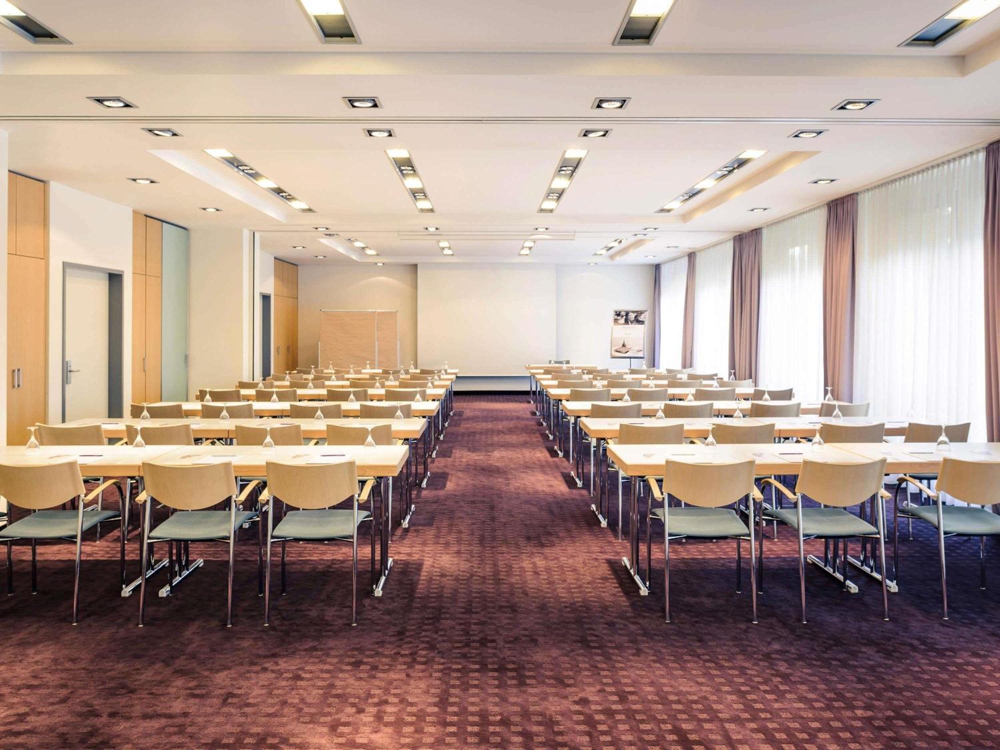 Sunday Hotel Duesseldorf City Nord — Zdjęcia 3